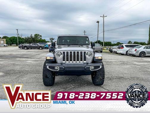 Billet Silver Metallic Clearcoat 2020 Jeep Gladiator Overland