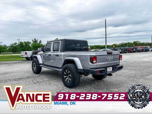Billet Silver Metallic Clearcoat 2020 Jeep Gladiator Overland