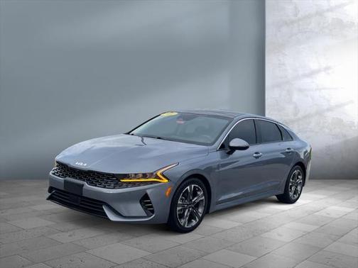 2022 Kia K5 EX