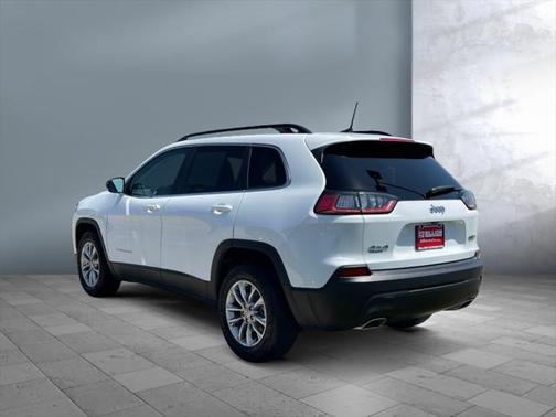 2022 Jeep Cherokee Latitude Lux