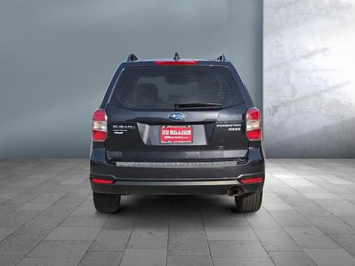 2016 Subaru Forester 2.5i