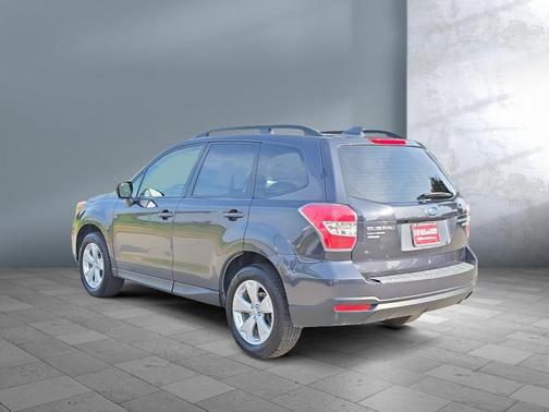 2016 Subaru Forester 2.5i