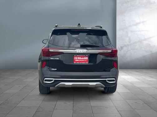 2022 Kia Seltos EX