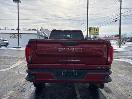 2022 GMC Sierra 1500 AT4