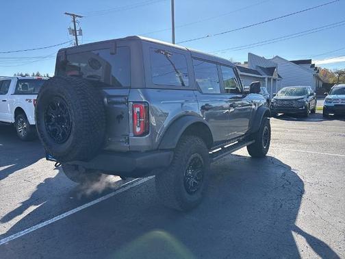 2022 Ford Bronco WILDTRAK