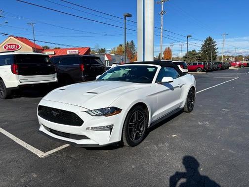2020 Ford Mustang ECOBOOST PREMIUM