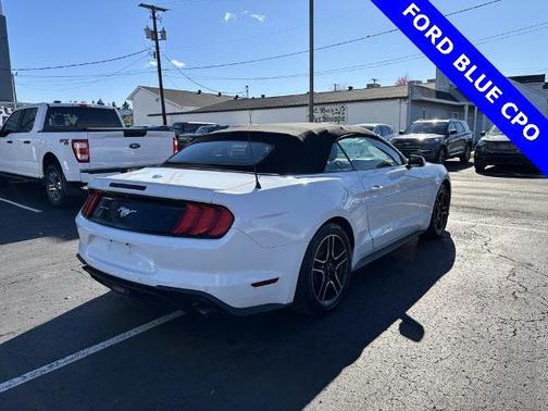 2020 Ford Mustang ECOBOOST PREMIUM