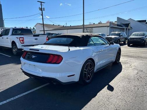 2020 Ford Mustang ECOBOOST PREMIUM