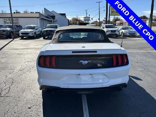 2020 Ford Mustang ECOBOOST PREMIUM