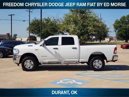 2022 RAM 2500 Tradesman Crew Cab 4x4 6'4' Box
