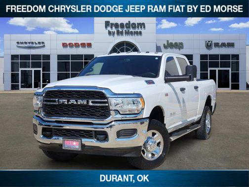 2022 RAM 2500 Tradesman Crew Cab 4x4 6'4' Box