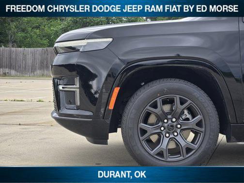 High Gloss Black 2026 Jeep Grand Wagoneer Limited Altitude 4x4