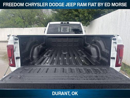 2025 RAM 3500 Laramie Crew Cab 4x4 8' Box