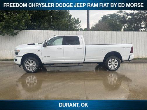 2025 RAM 3500 Laramie Crew Cab 4x4 8' Box