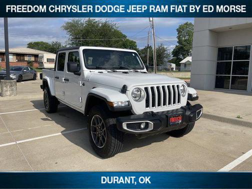 2023 Jeep Gladiator Overland