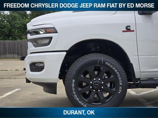 Bright White Clearcoat 2026 RAM 2500 Black Express Crew Cab 4x4 6'4' Box