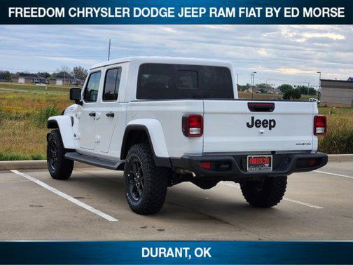 2025 Jeep Gladiator High Tide