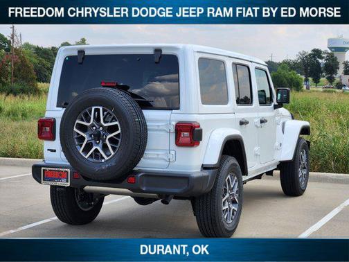 2025 Jeep Wrangler 4-Door Sahara 4x4