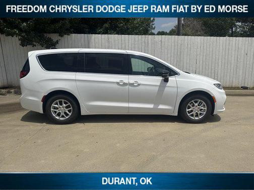 2025 Chrysler Pacifica L