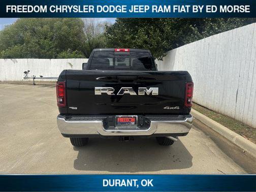 2025 RAM 2500 Tradesman Crew Cab 4x4 6'4' Box