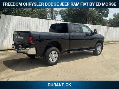 2025 RAM 2500 Tradesman Crew Cab 4x4 6'4' Box