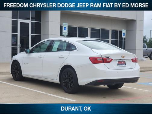 Summit White 2024 Chevrolet Malibu FWD 1LT