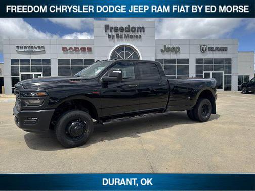 2025 RAM 3500 Tradesman Crew Cab 4x4 8' Box