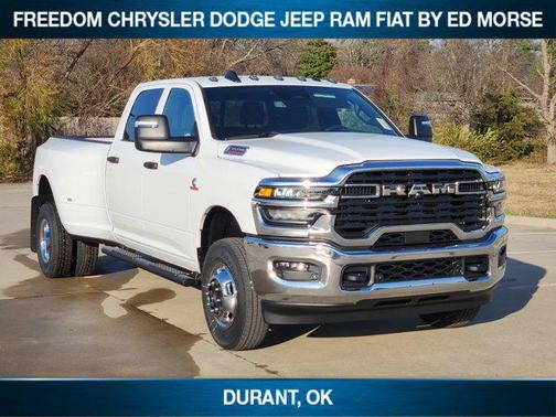 2026 RAM 3500 Tradesman Crew Cab 4x4 8' Box