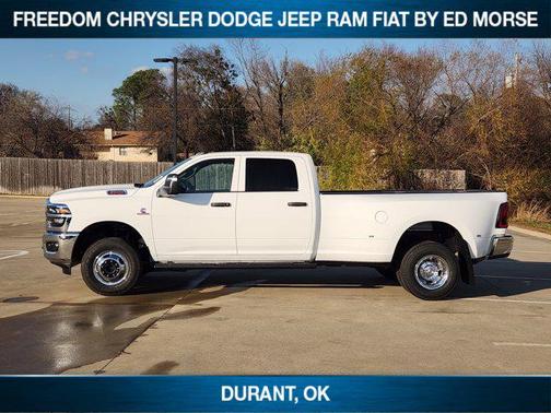 2026 RAM 3500 Tradesman Crew Cab 4x4 8' Box