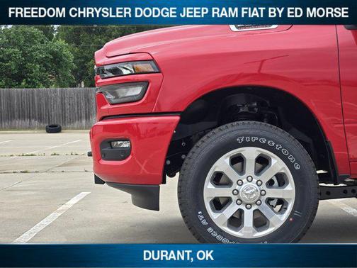 Flame Red Clearcoat 2026 RAM 2500 Big Horn Crew Cab 4x4 6'4' Box