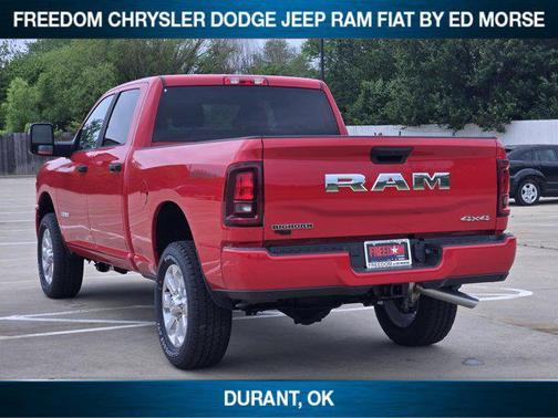 Flame Red Clearcoat 2026 RAM 2500 Big Horn Crew Cab 4x4 6'4' Box