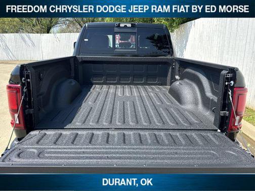 2025 RAM 2500 Laramie Crew Cab 4x4 6'4' Box