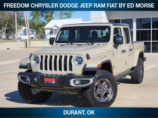 2022 Jeep Gladiator Overland
