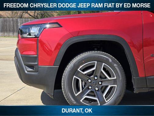 Red Hot Pearlcoat 2026 Jeep Cherokee Limited