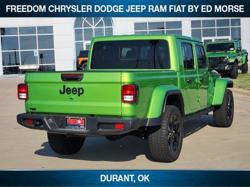 2025 Jeep Gladiator Nighthawk
