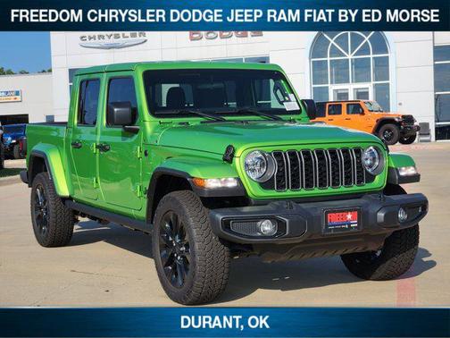 2025 Jeep Gladiator Nighthawk
