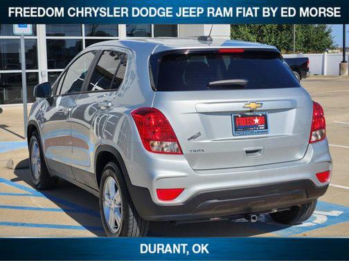 2022 Chevrolet Trax LS