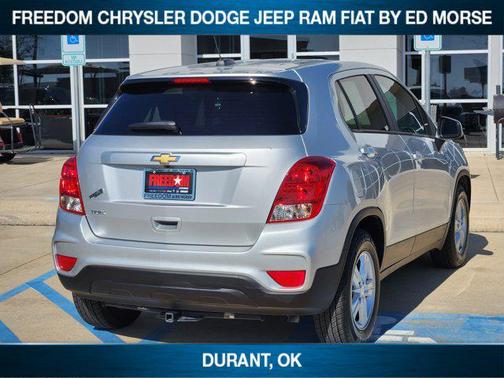 2022 Chevrolet Trax LS