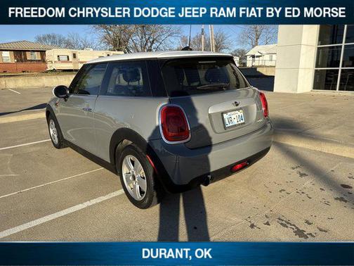 2015 MINI Hardtop Cooper