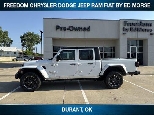 2023 Jeep Gladiator Overland