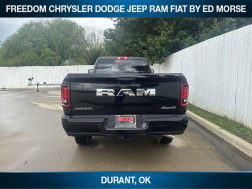 2025 RAM 3500 Big Horn Crew Cab 4x4 8' Box