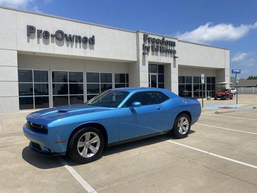 2023 Dodge Challenger SXT