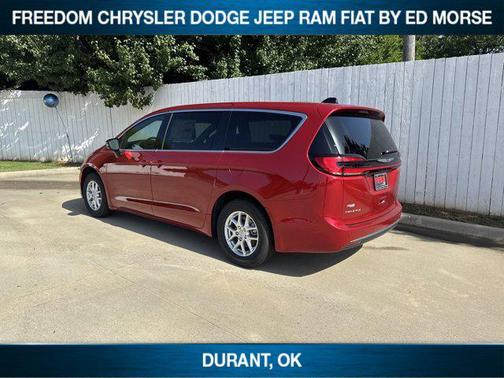 2025 Chrysler Pacifica L