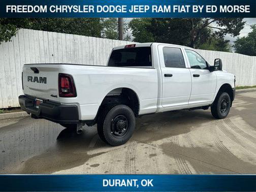 2025 RAM 2500 Tradesman Crew Cab 4x4 6'4' Box