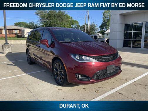 2019 Chrysler Pacifica Touring Plus