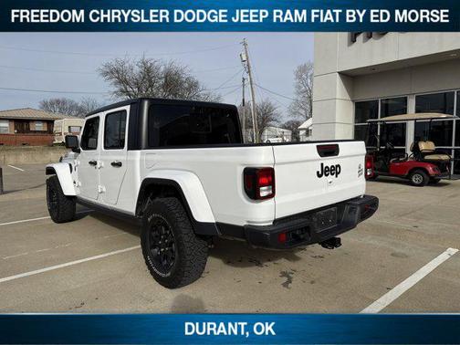 2023 Jeep Gladiator Willys 4x4