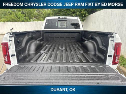 2025 RAM 3500 Laramie Crew Cab 4x4 8' Box