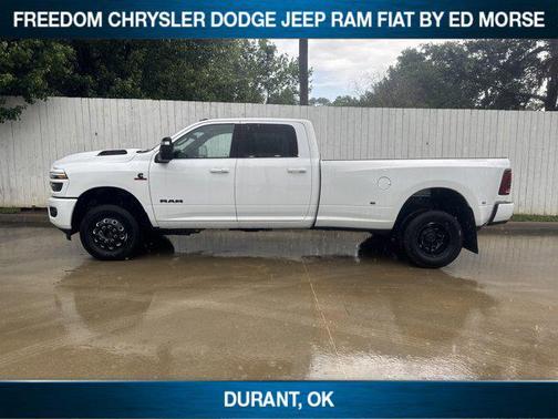 2025 RAM 3500 Laramie Crew Cab 4x4 8' Box