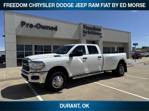2024 RAM 3500 Tradesman Crew Cab 4x4 8' Box