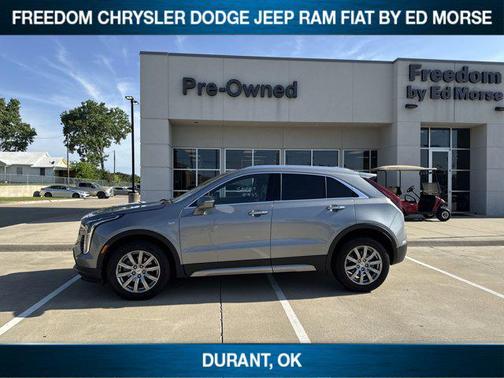 2023 Cadillac XT4 Premium Luxury